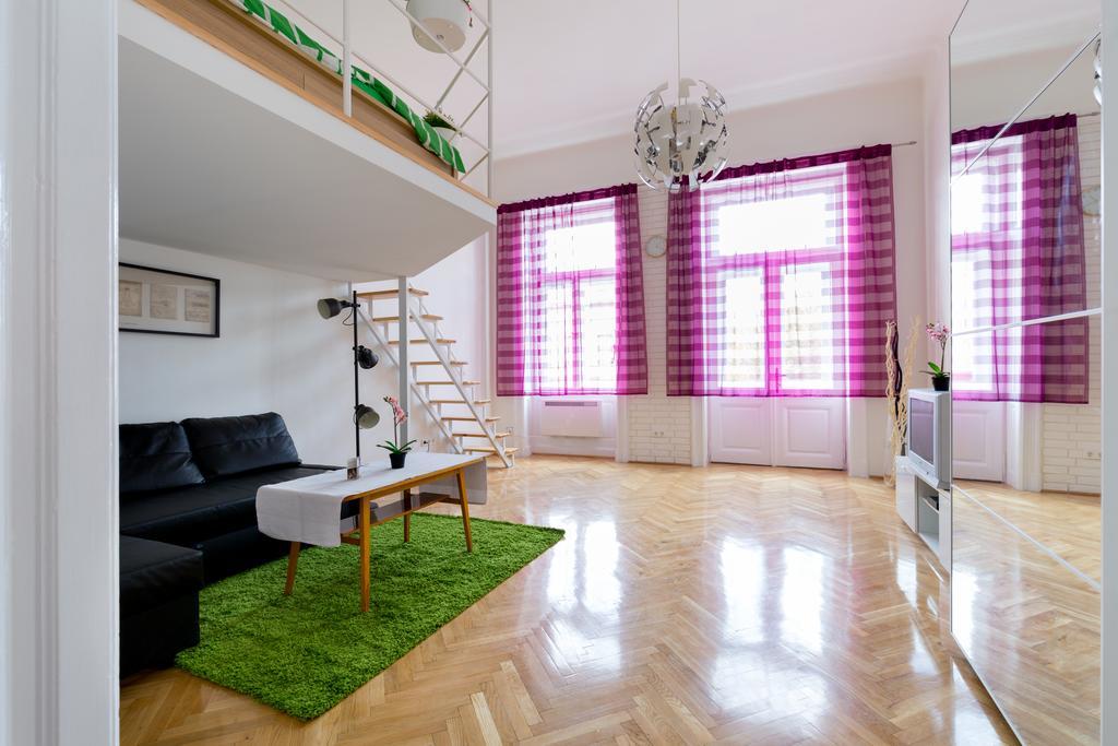 בודפשט F4 Fiumei Apartment מראה חיצוני תמונה