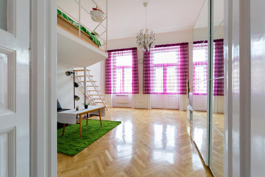 בודפשט F4 Fiumei Apartment מראה חיצוני תמונה